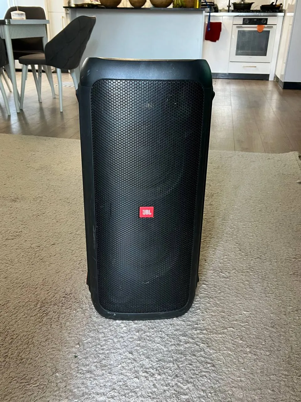 Колонка JBL PartyBox 300 1