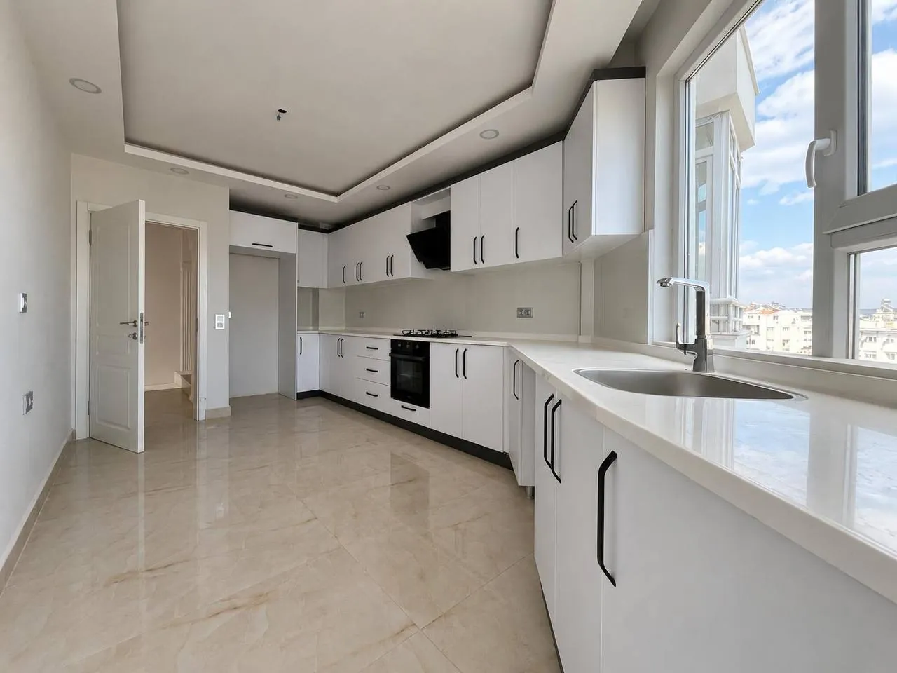 Квартира 3+1 180 м² в Гюрсу, Коньяалты 4