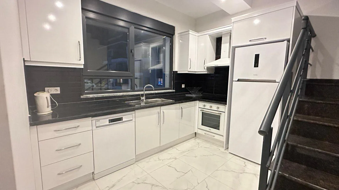 Дуплекс 3+1 в Carmel Sun, Оба 1