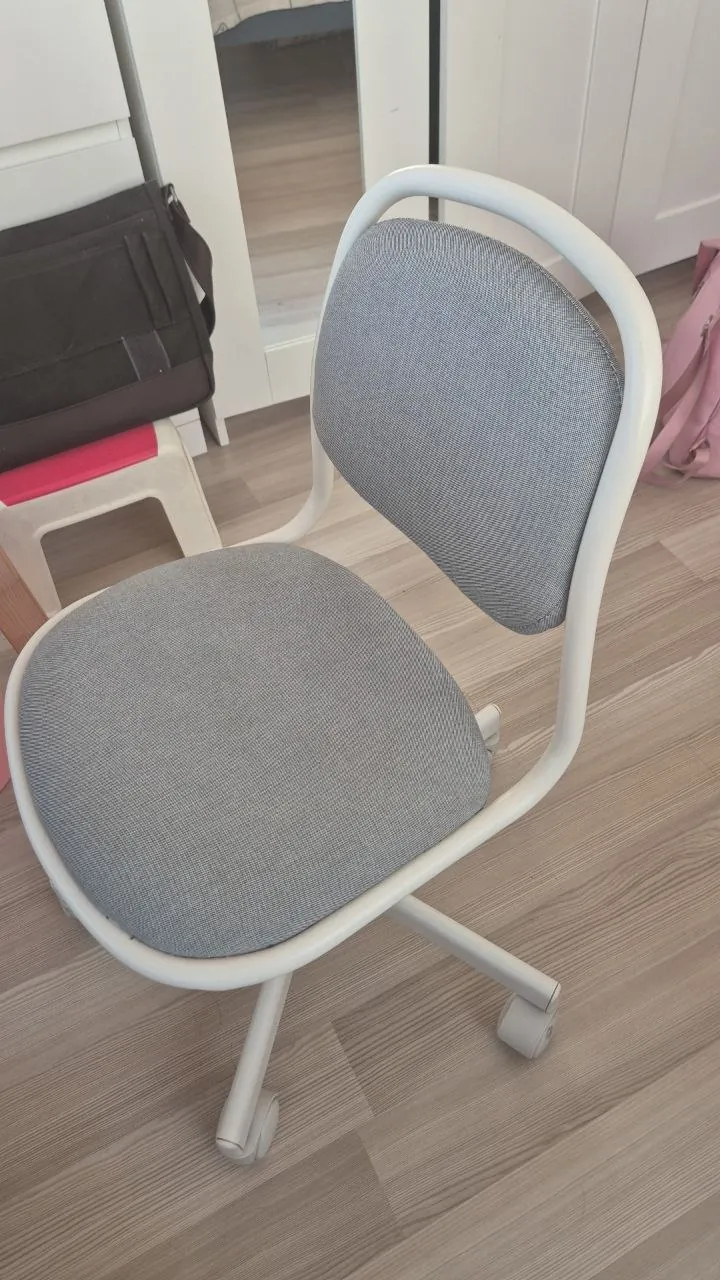 Детский стол и стул IKEA с регулировкой высоты 2