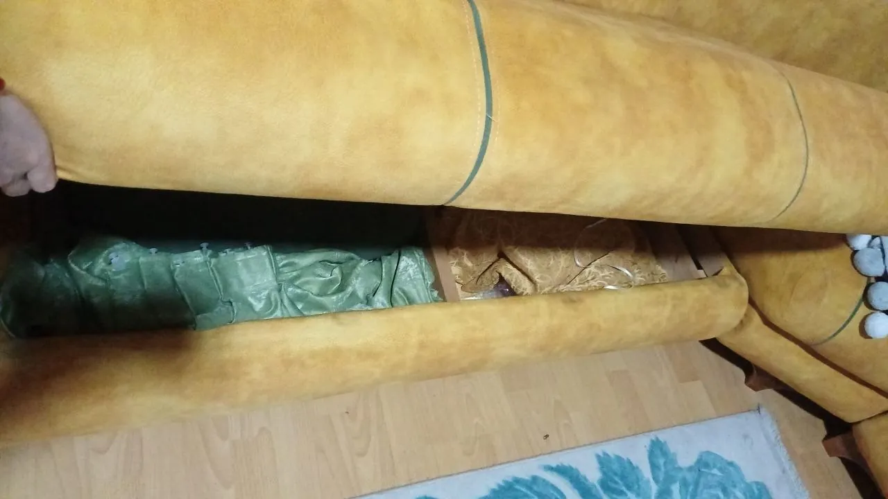 Угловой диван-кровать с полками в Бахчелиевлер 2
