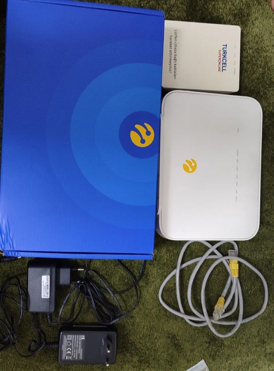 Роутер и ONT Huawei для GPON-интернета 1