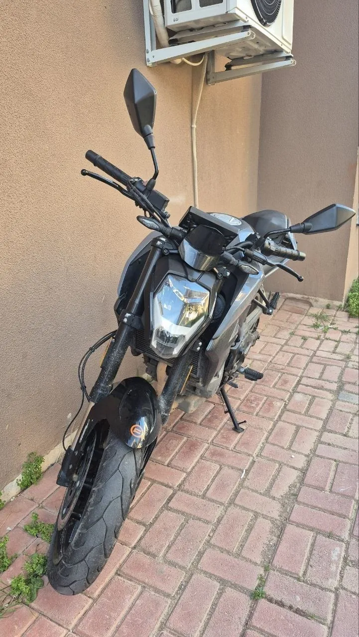 Мотоцикл CF Moto NK250 2023 года 3