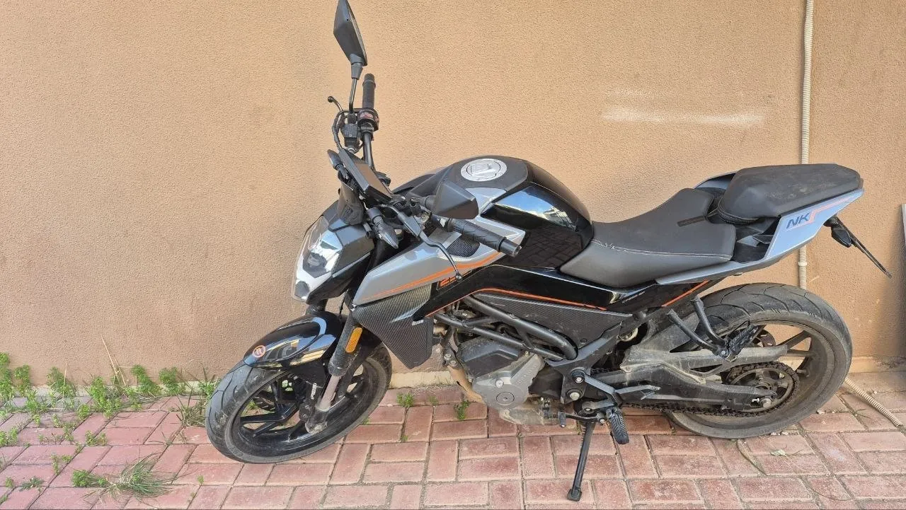 Мотоцикл CF Moto NK250 2023 года 2