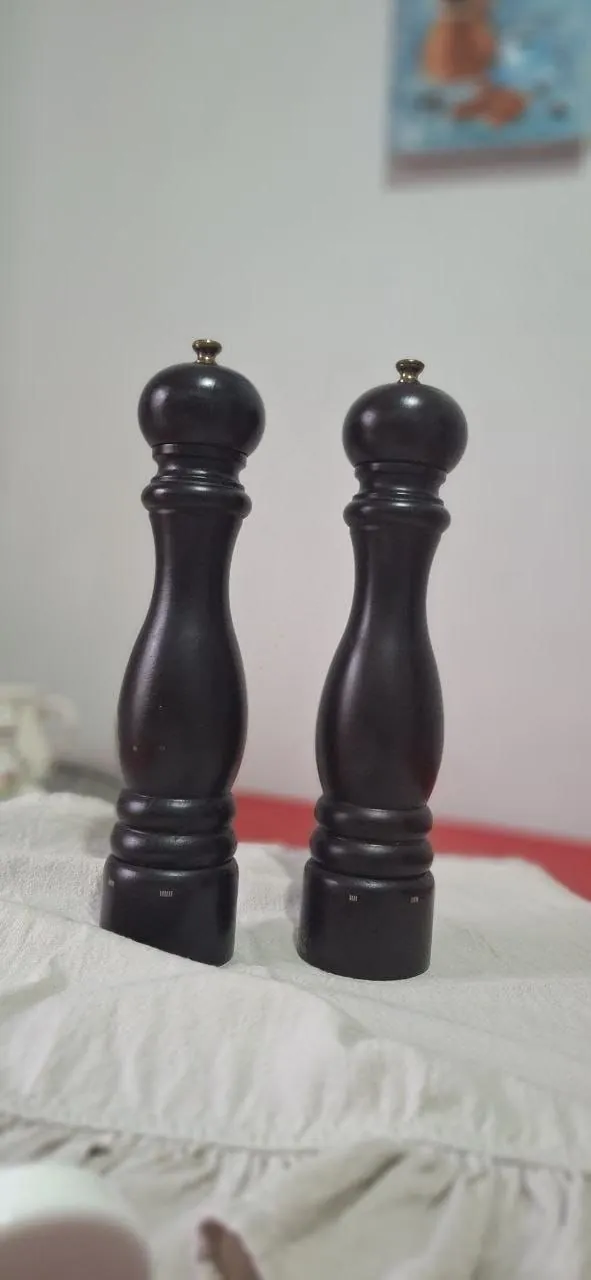 Мельница для соли из массива бука 1