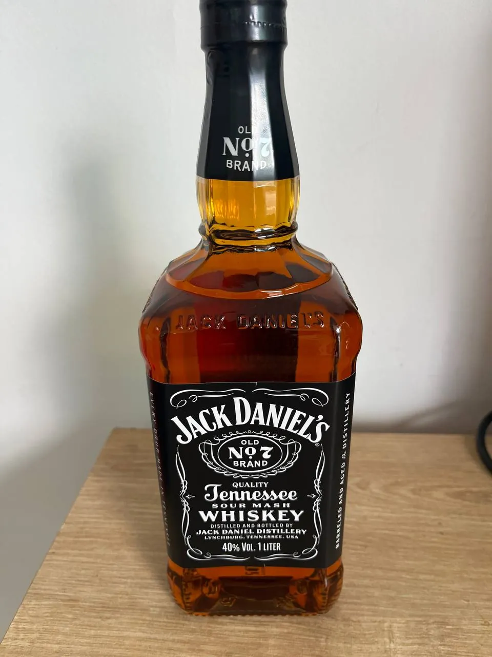 Виски Jack Daniels объёмом 1 литр 1