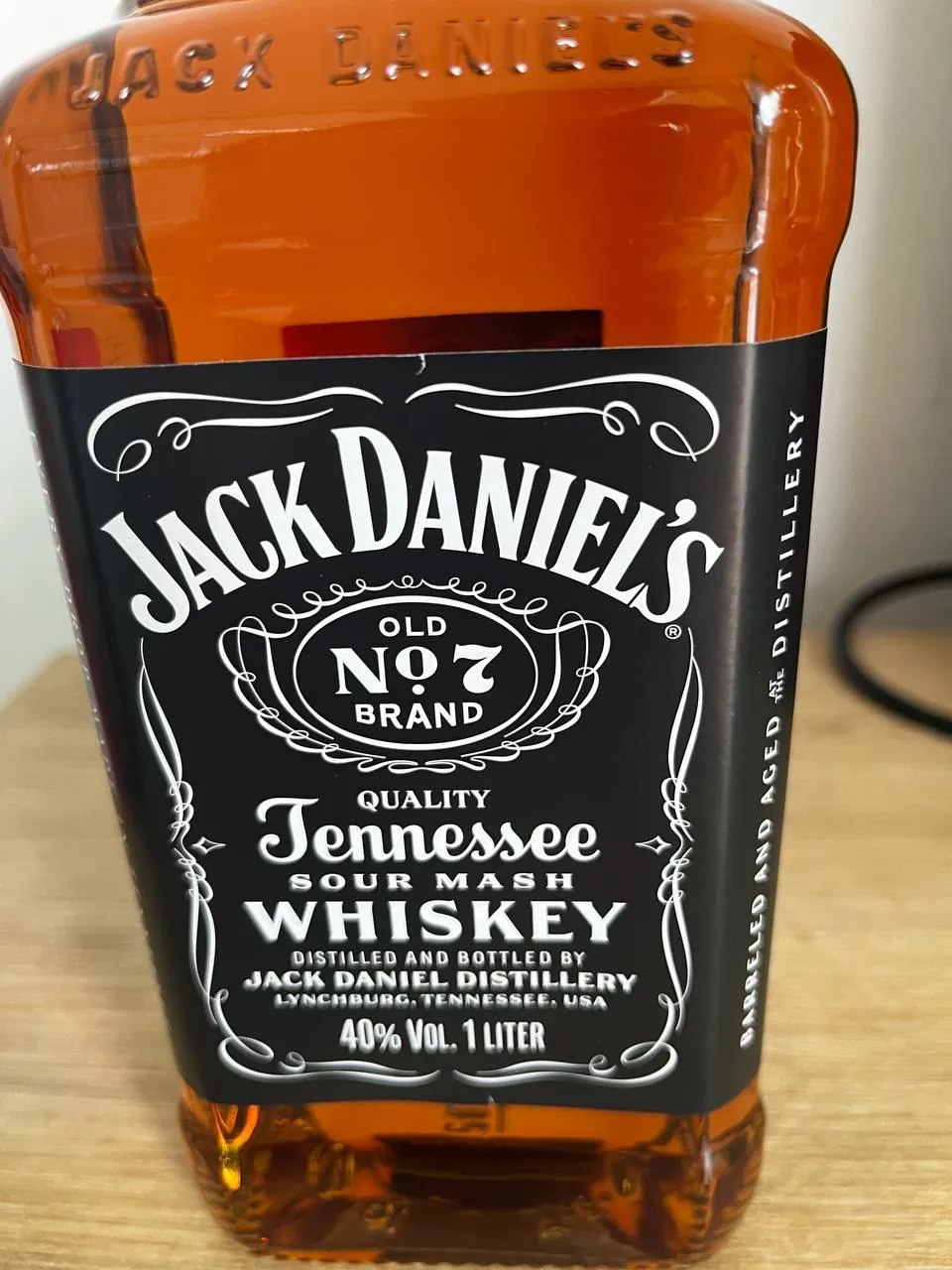 Виски Jack Daniels объёмом 1 литр 2