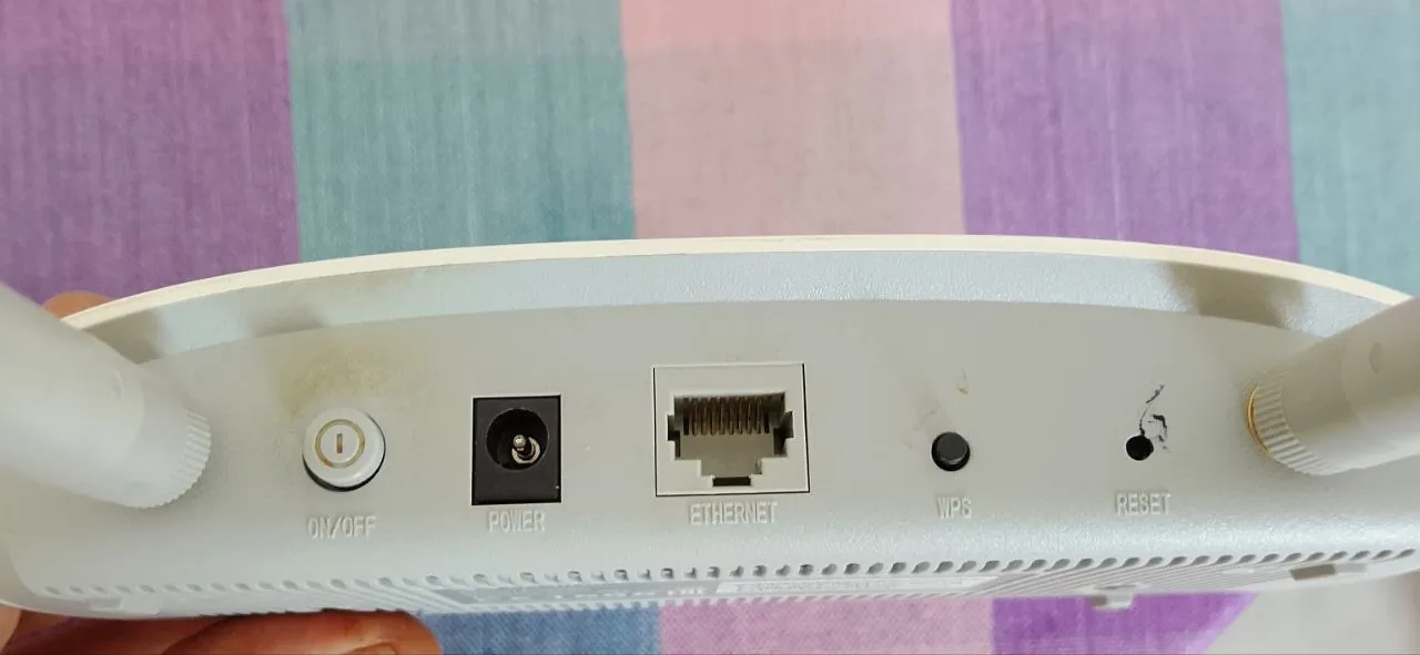 Wi-Fi роутер для домашнего интернета 4