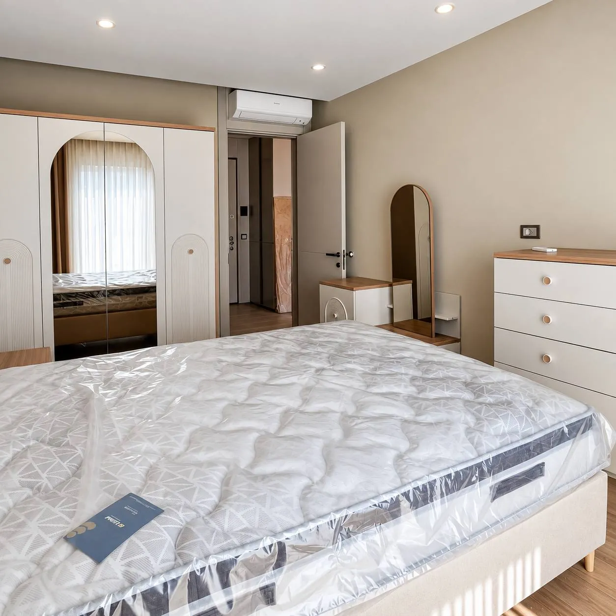 Квартира 1+1 в ЖК Loft Royal, Хурма 5