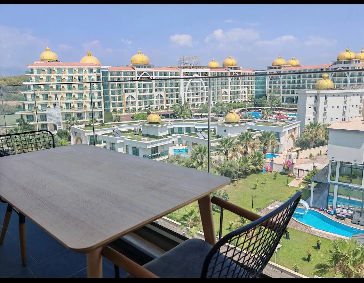 Апартаменты у моря в Azura World, Алания 3