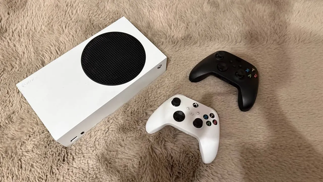 Игровая приставка Xbox Series S 512GB 3