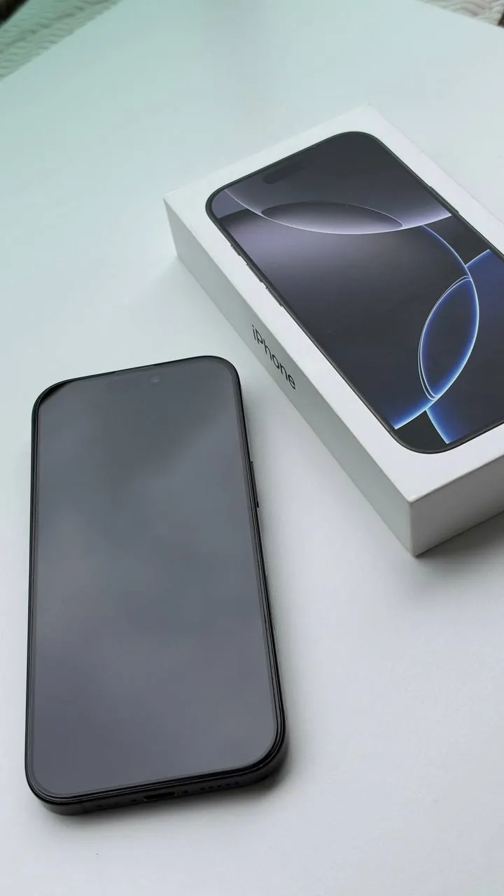 IPhone 16 Pro 1TB в отличном состоянии 9