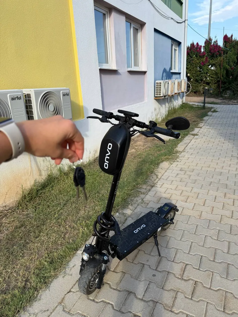 Электросамокат ONVO 13X Plus 5
