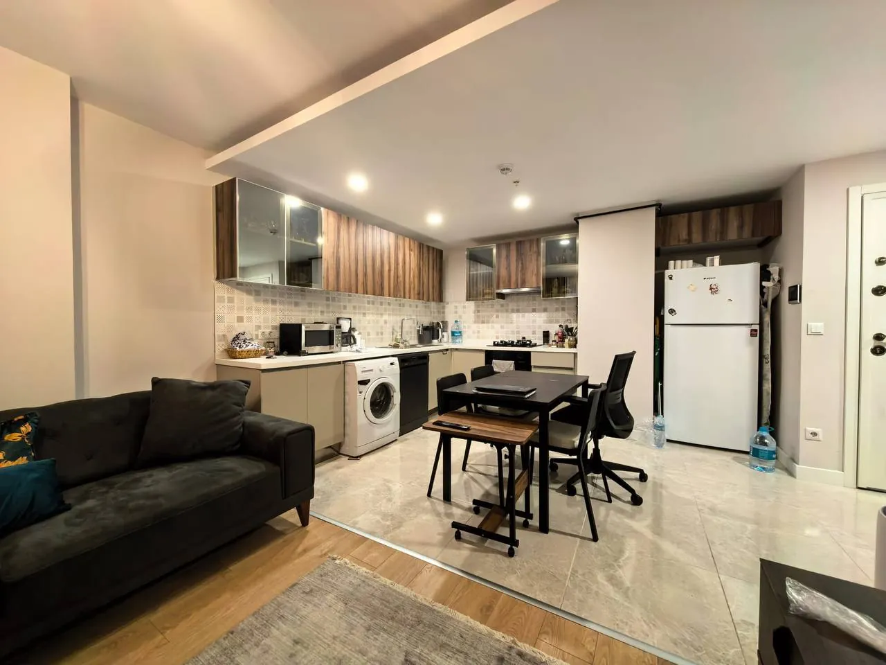Квартира 1+1 в резиденции в Кягитхане, 4 Levent 2