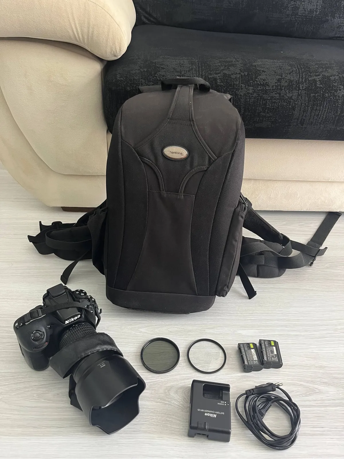 Зеркальный фотоаппарат Nikon D810 с объективом 24-70 6