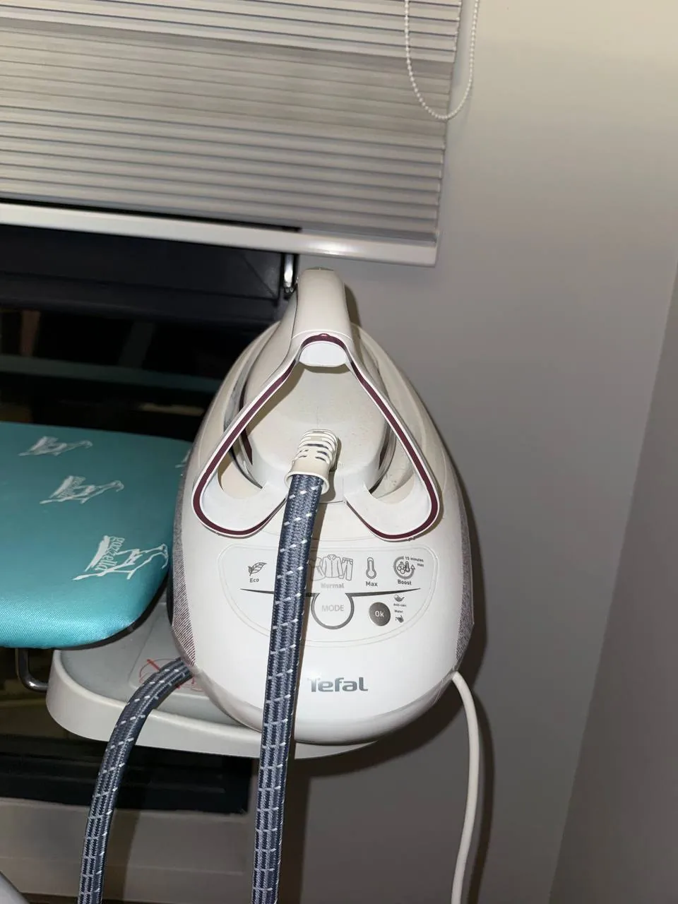Паровой утюг Tefal с гладильной доской 2