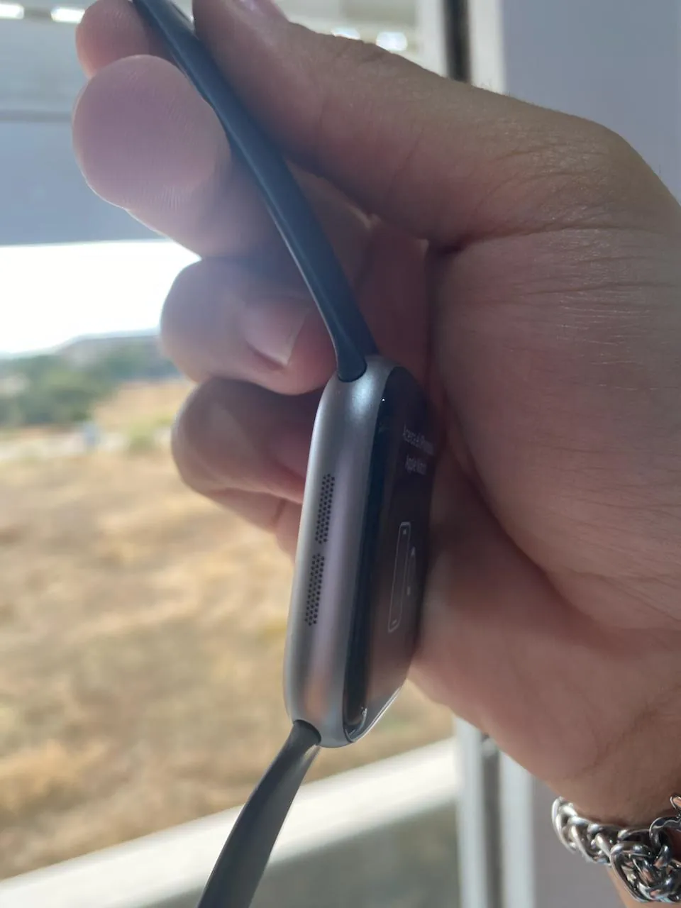 Apple Watch Series 11 46mm с ремешками 5