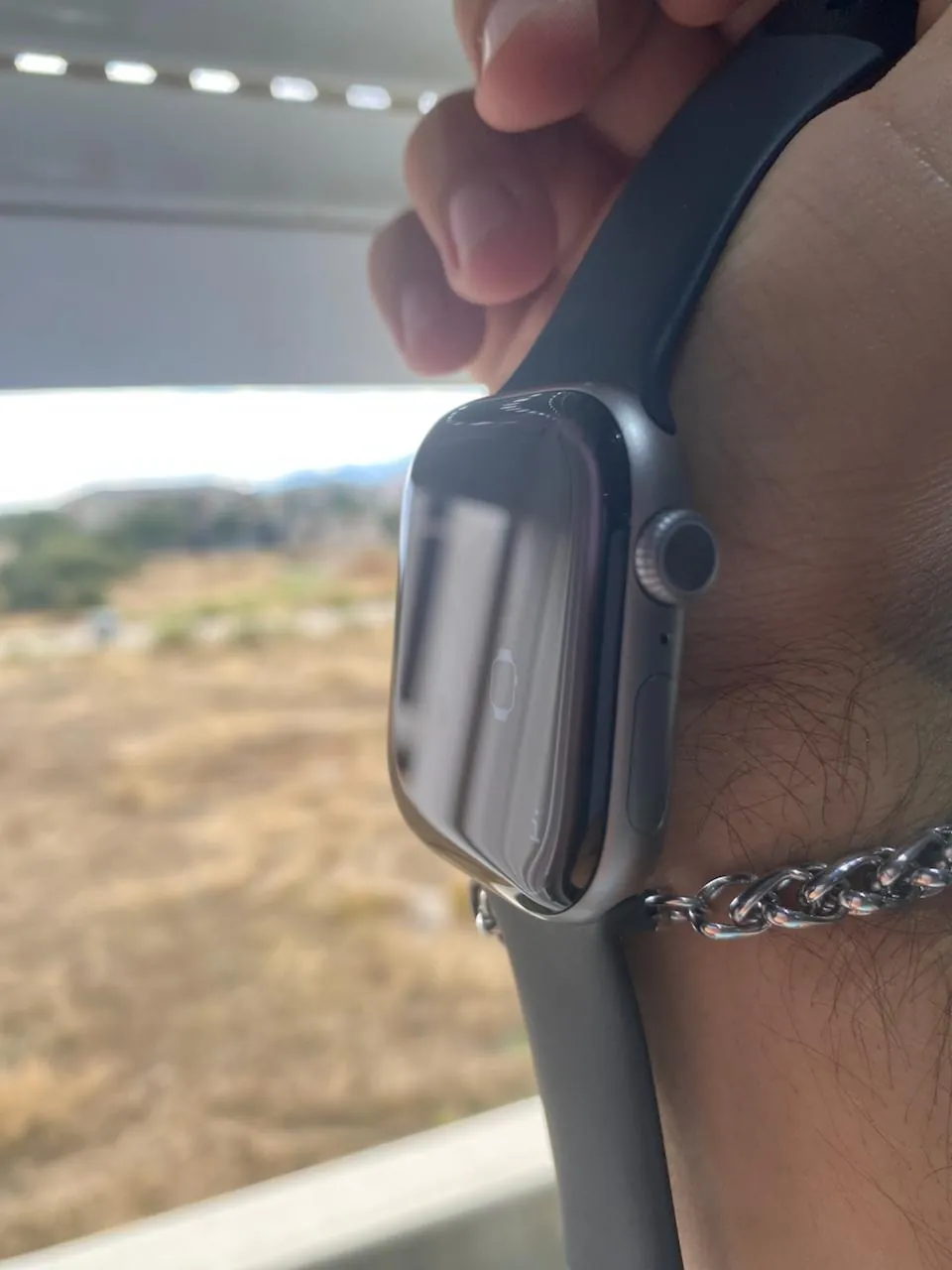 Apple Watch Series 11 46mm с ремешками 4
