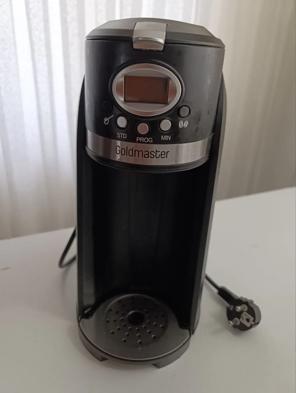 Кофемашина Goldmaster PG-3233 с кофемолкой 5