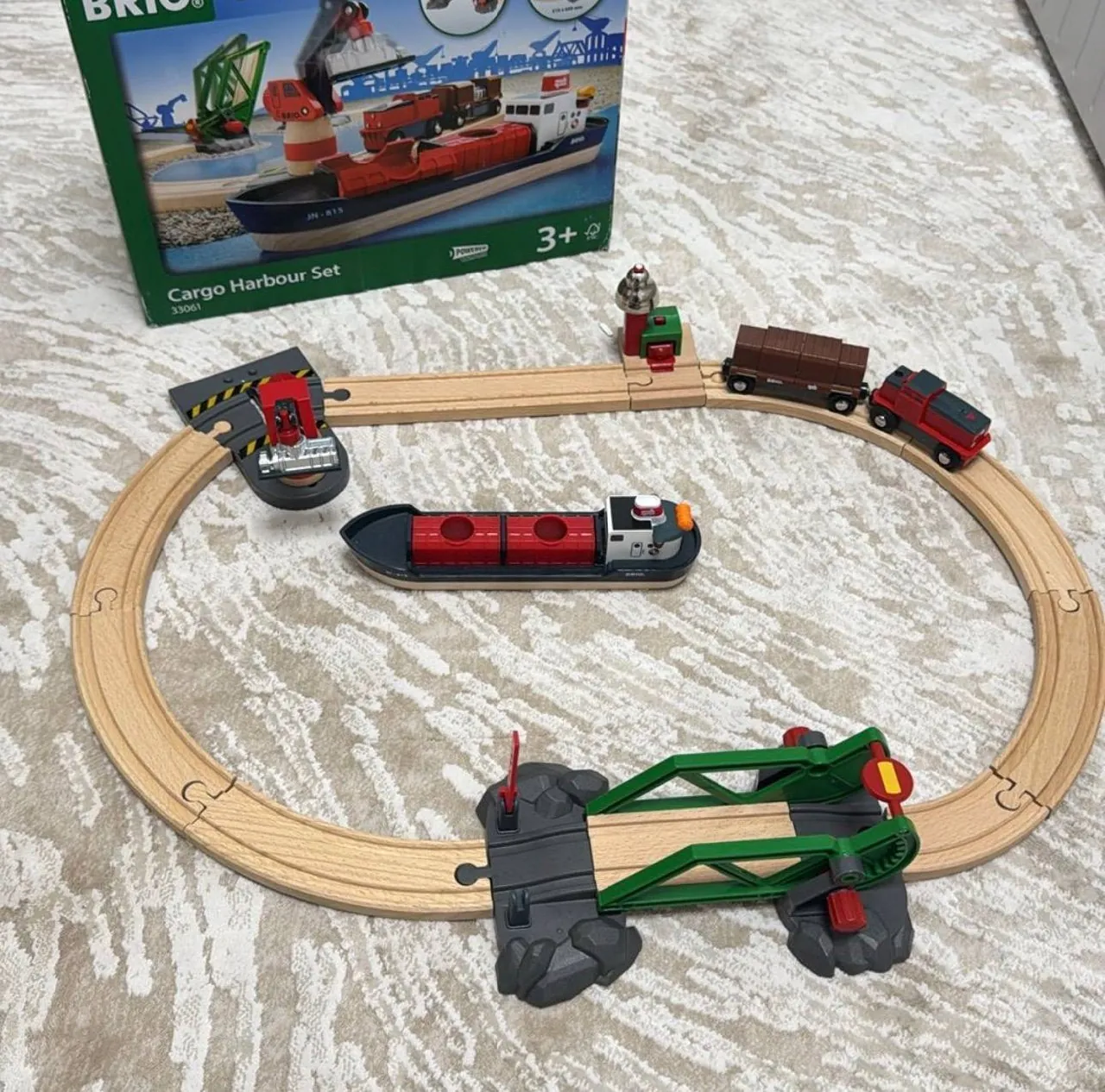 Детские железные дороги и конструктор Lego Duplo 3