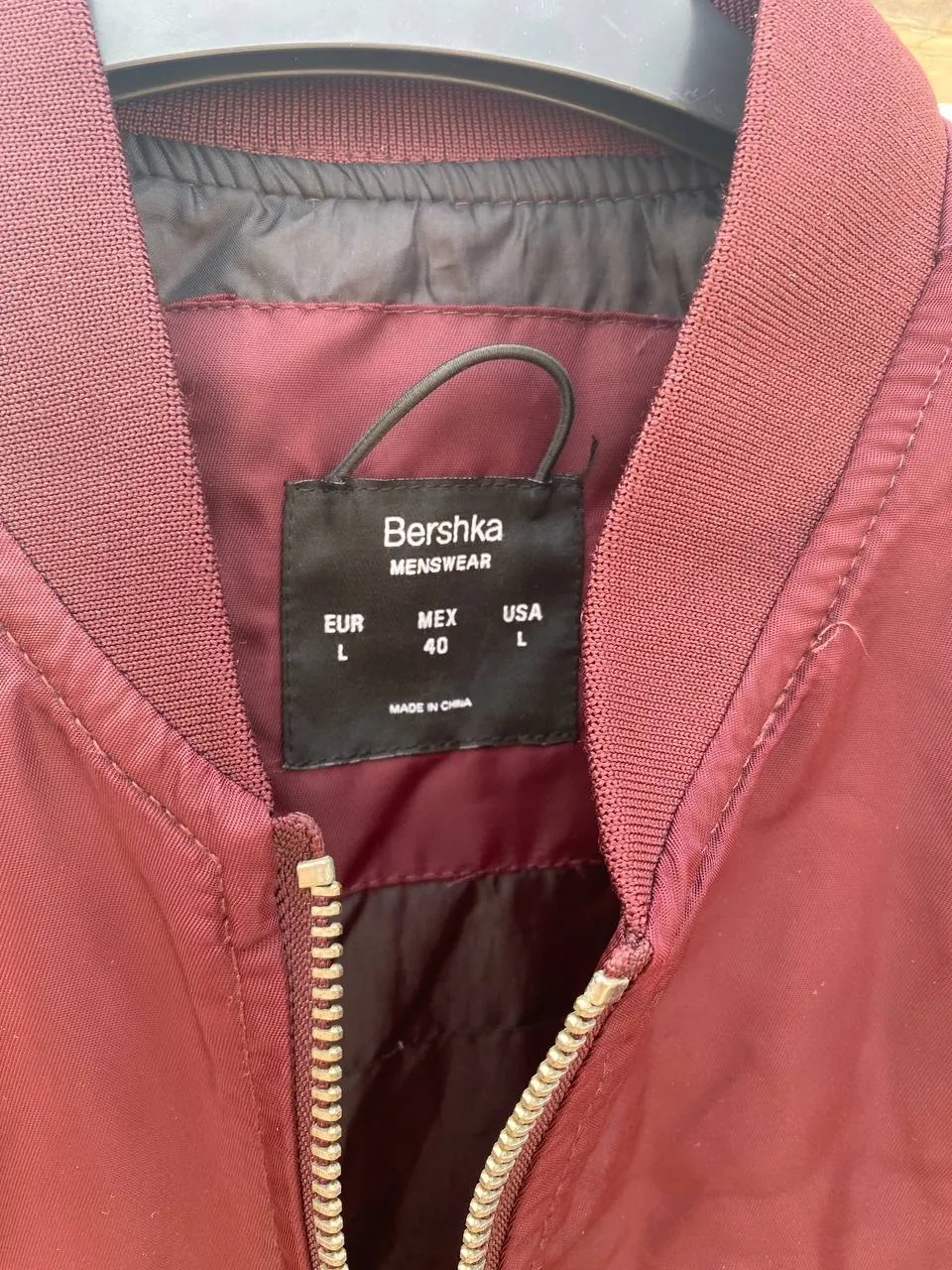 Куртка Bershka бордовая размера L 2