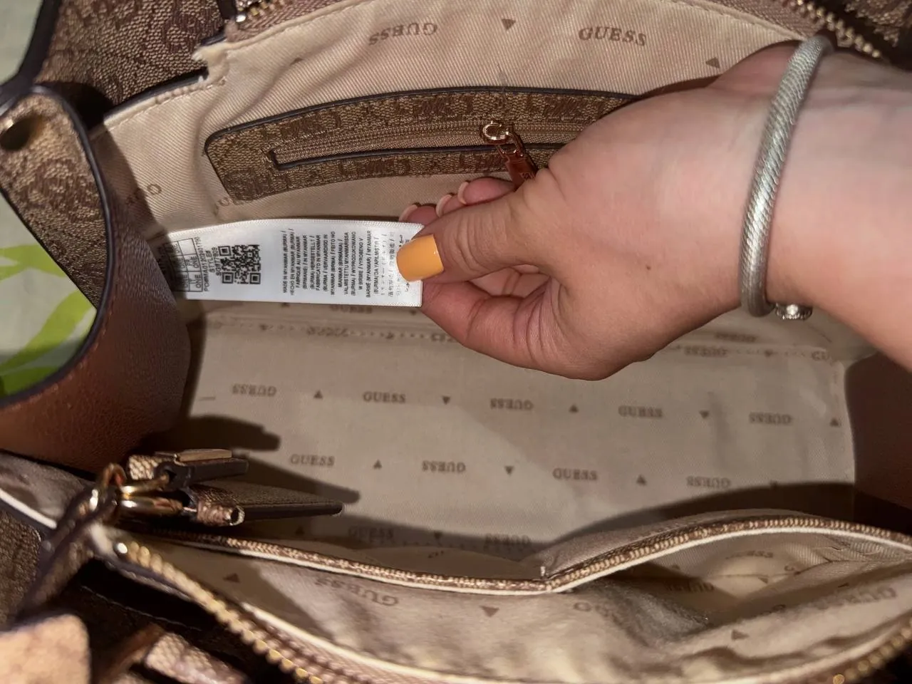 Сумка Guess оригинал 3