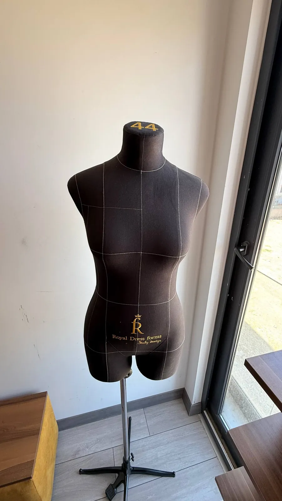 Манекен портновский Royal Dress Forms 2