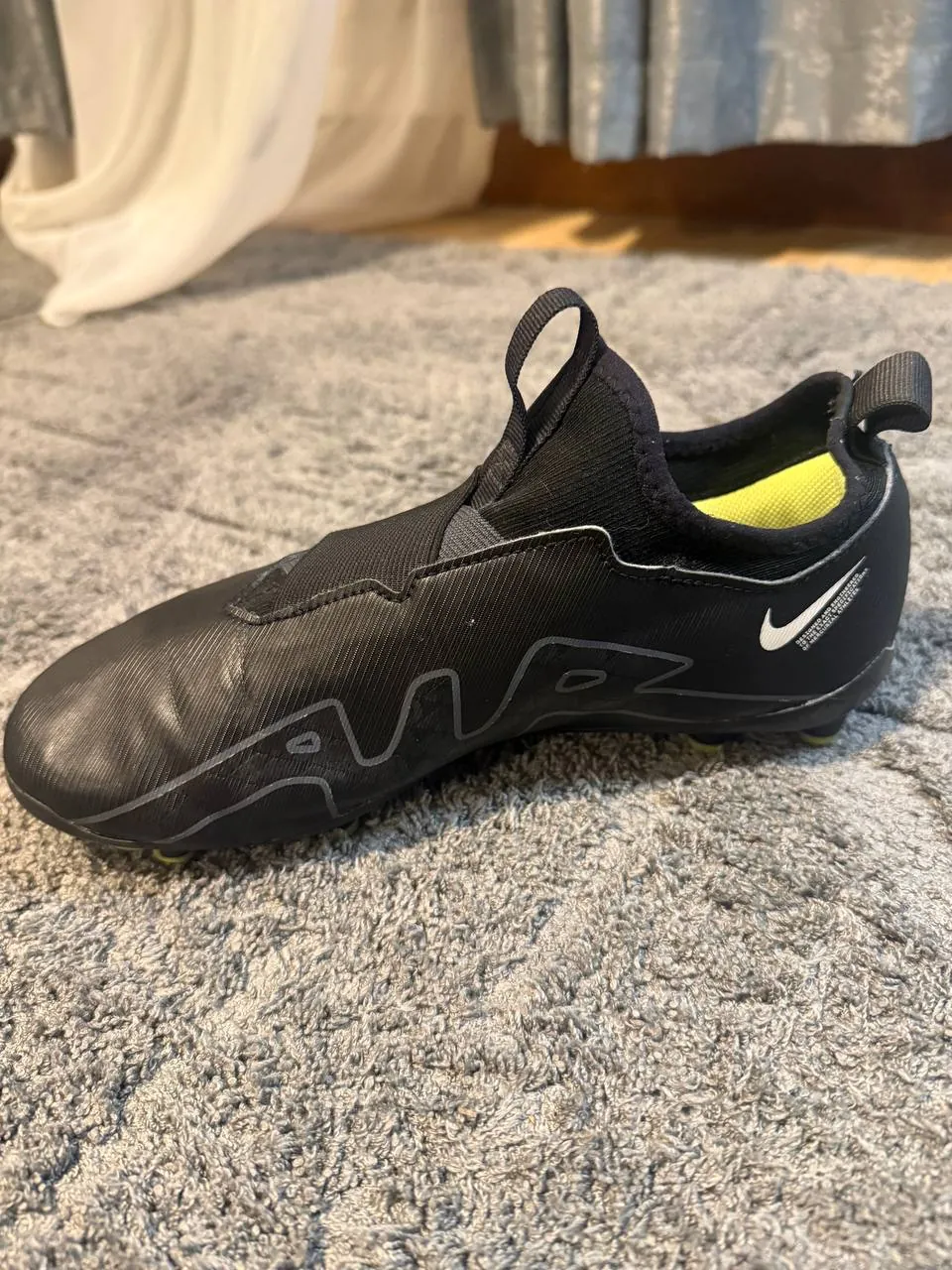 Бутсы Puma и Nike размер 38 5