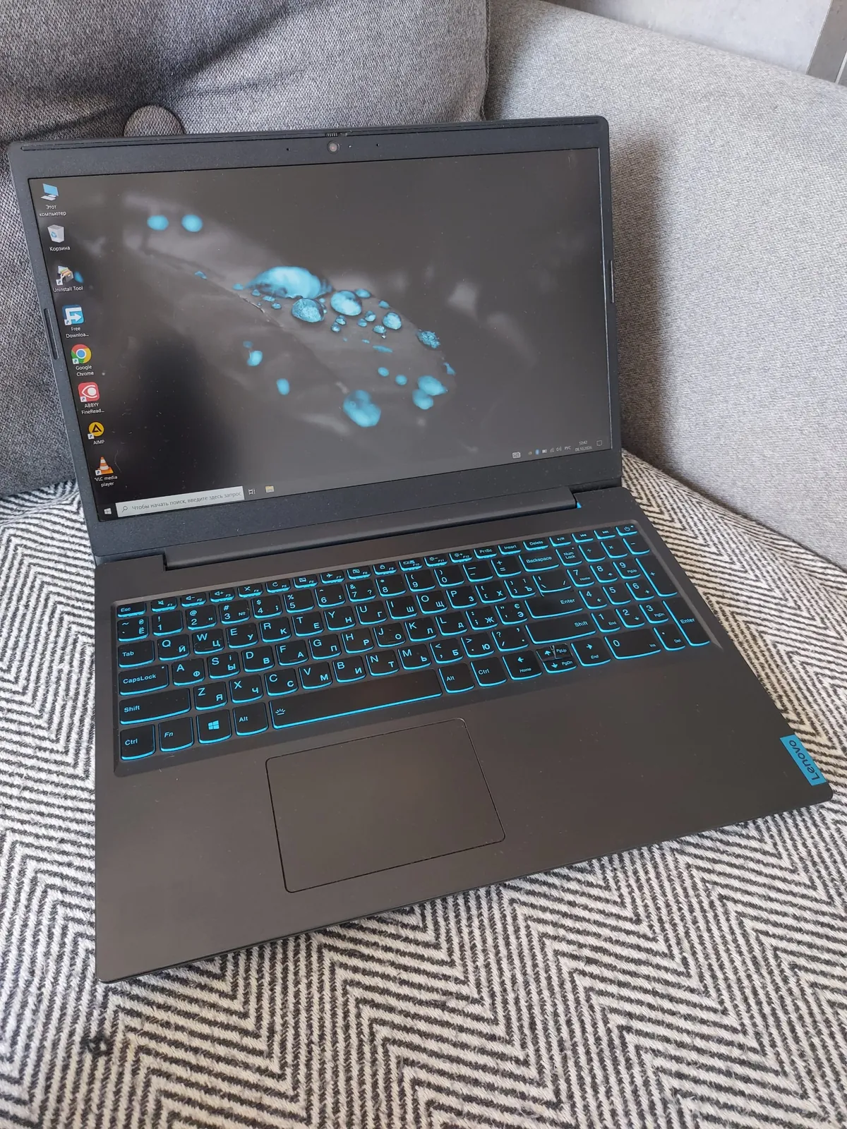 Ноутбук Lenovo с Core i5 и GTX 1050 1
